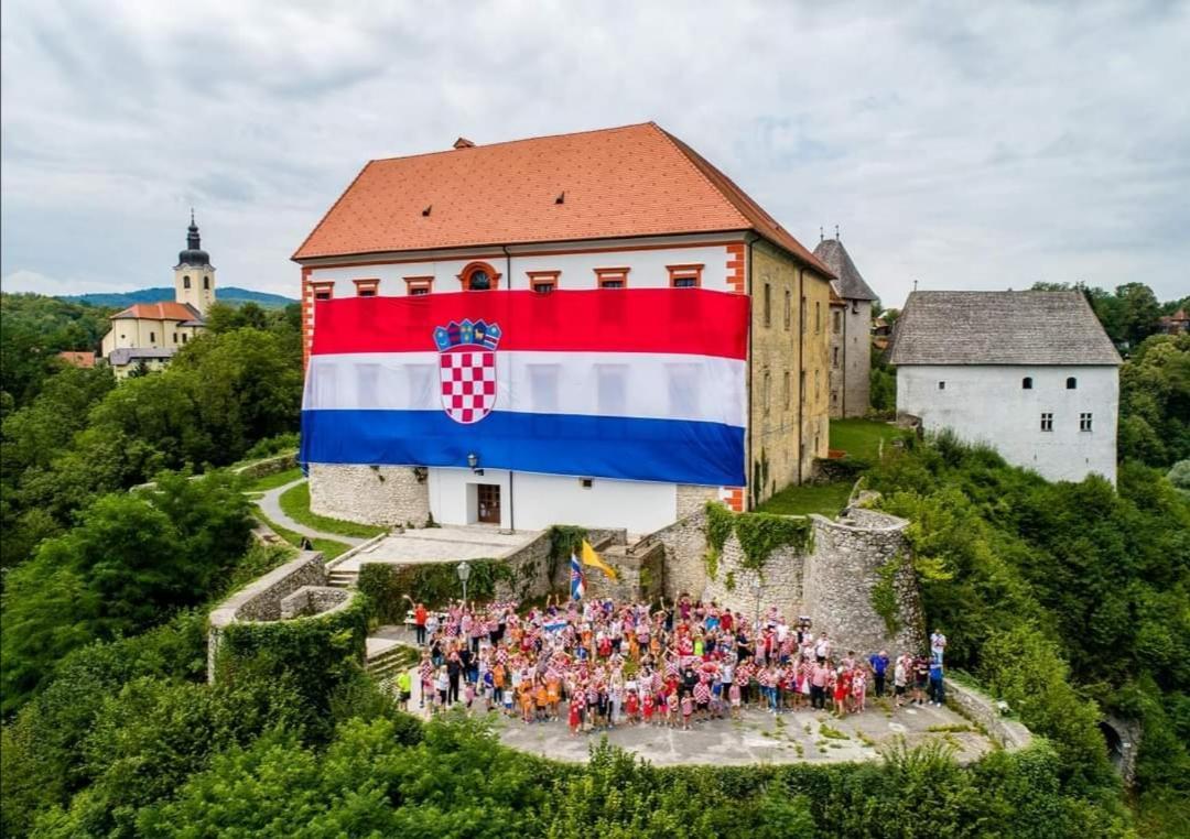 Apartman Ferenac Ozalj Esterno foto
